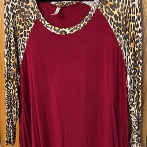 Leopard Print Sleeve Red Top